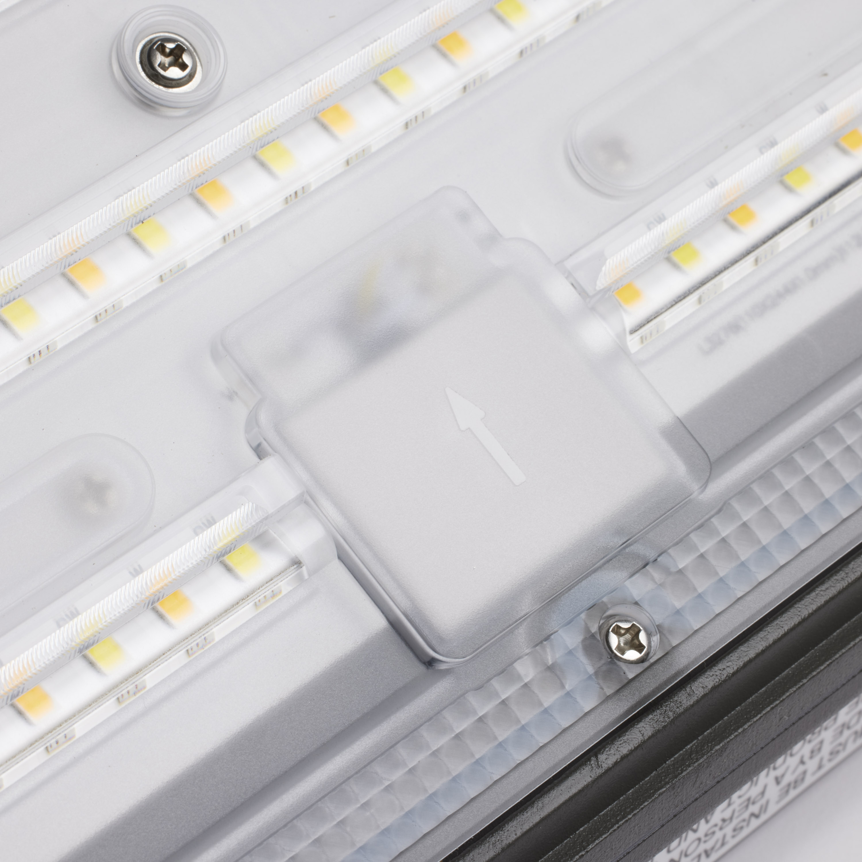80W SEMI CUTOFF WALL PACK - 65-676