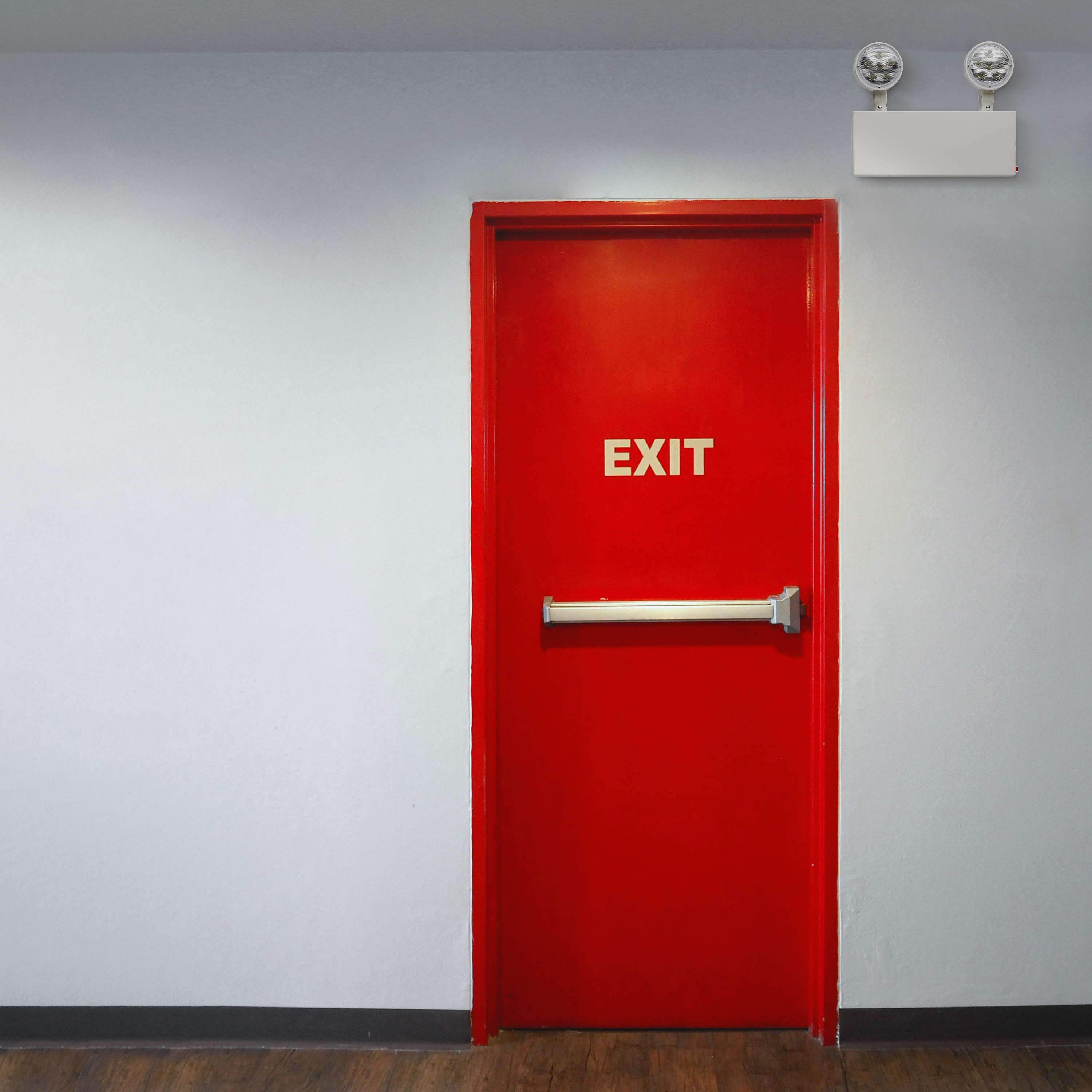EMERG LIGHT DH - NYC - 67-132