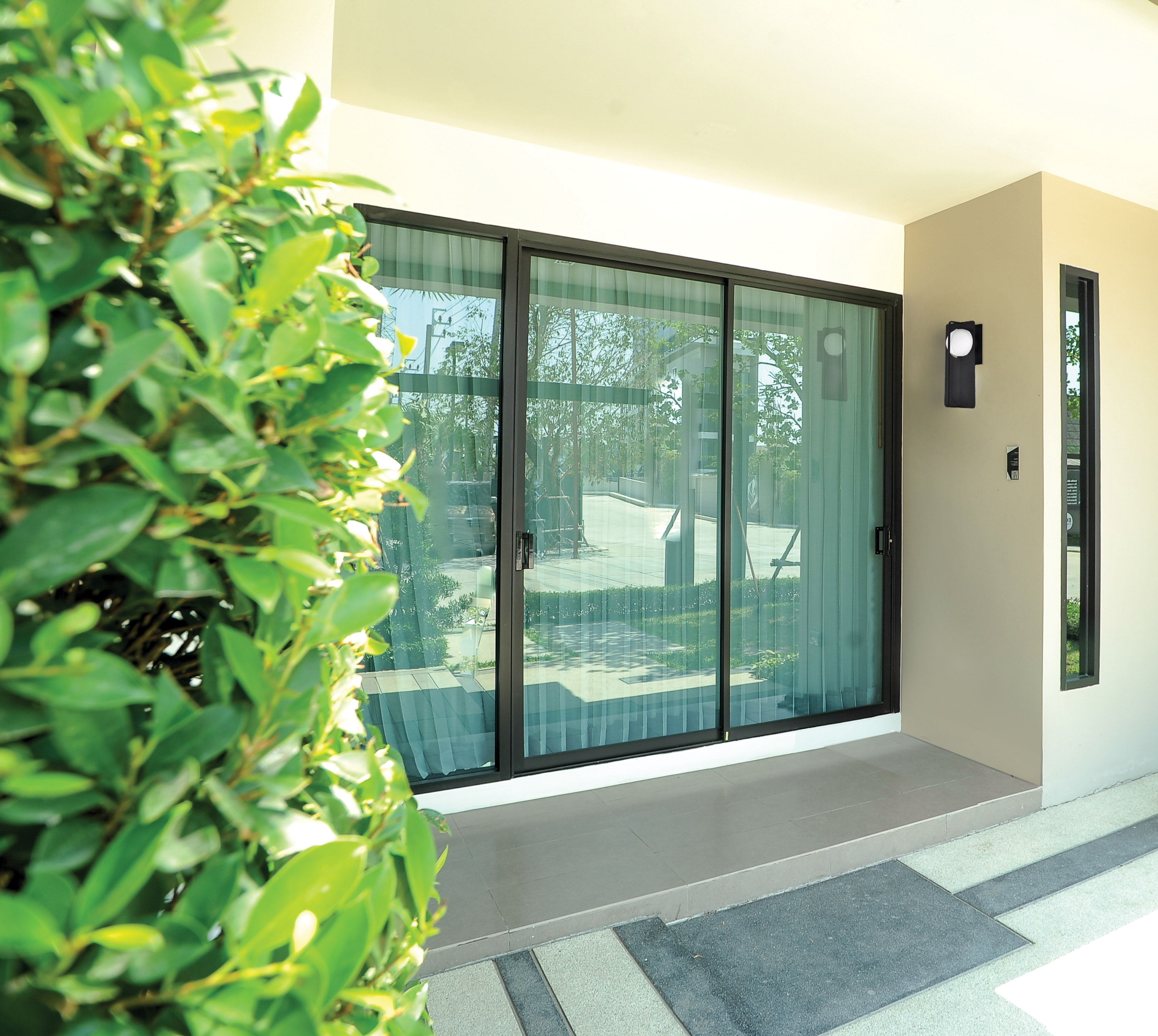 CRADLE 6W LED MED WALL LANTERN - 62-1619