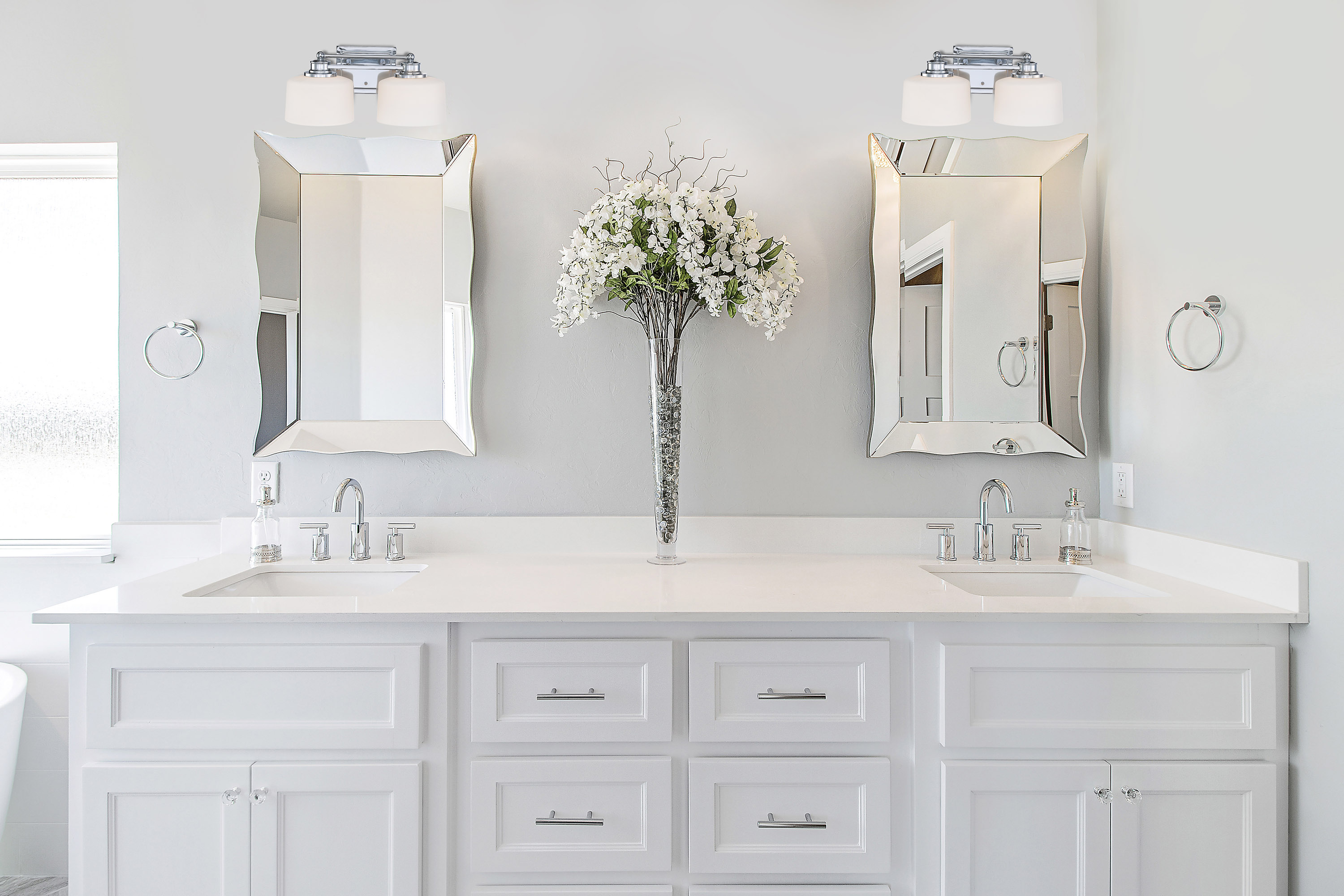 SOHO 2 LIGHT VANITY - 60-4582
