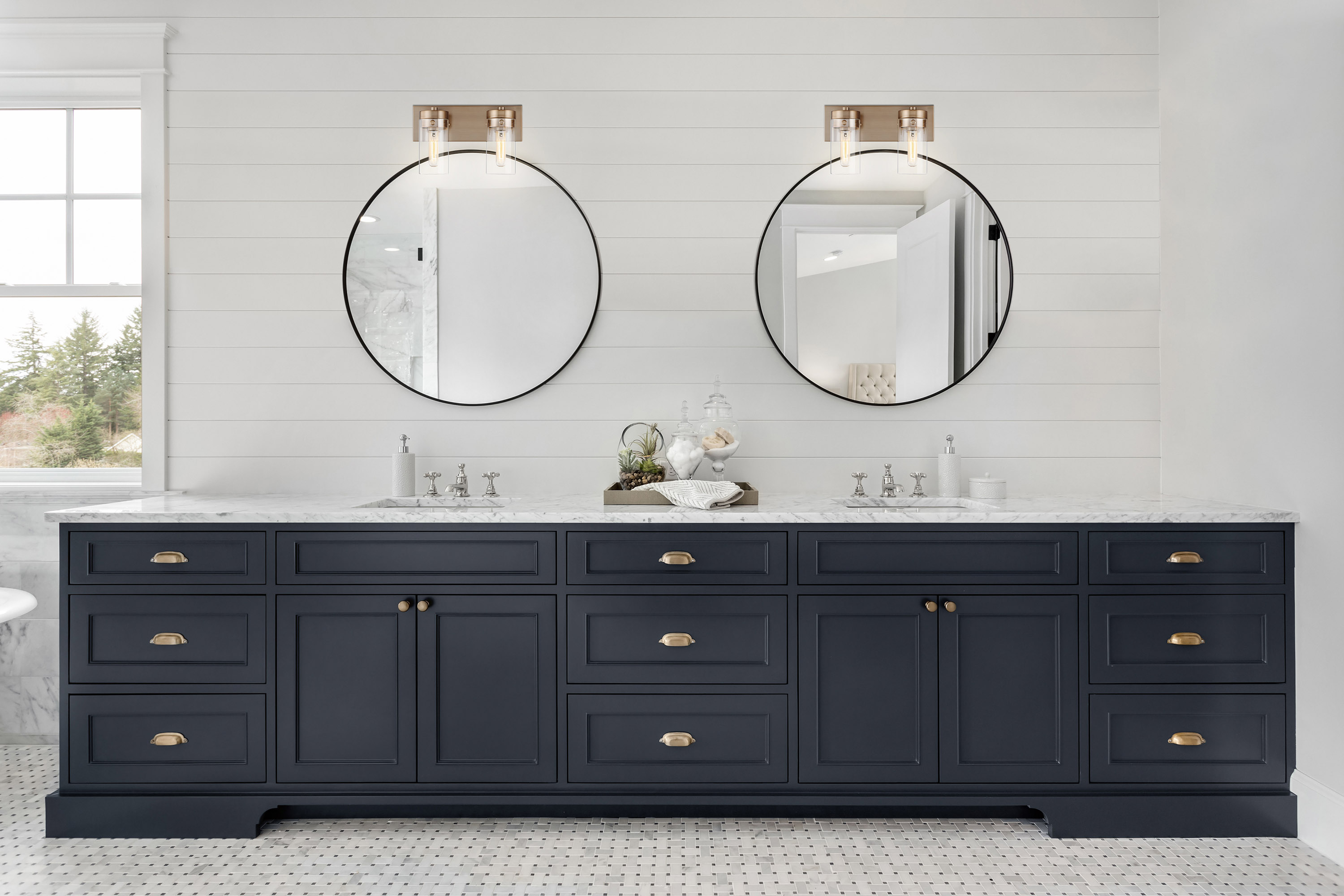 INTERSECTION 2LT VANITY - 60-7532