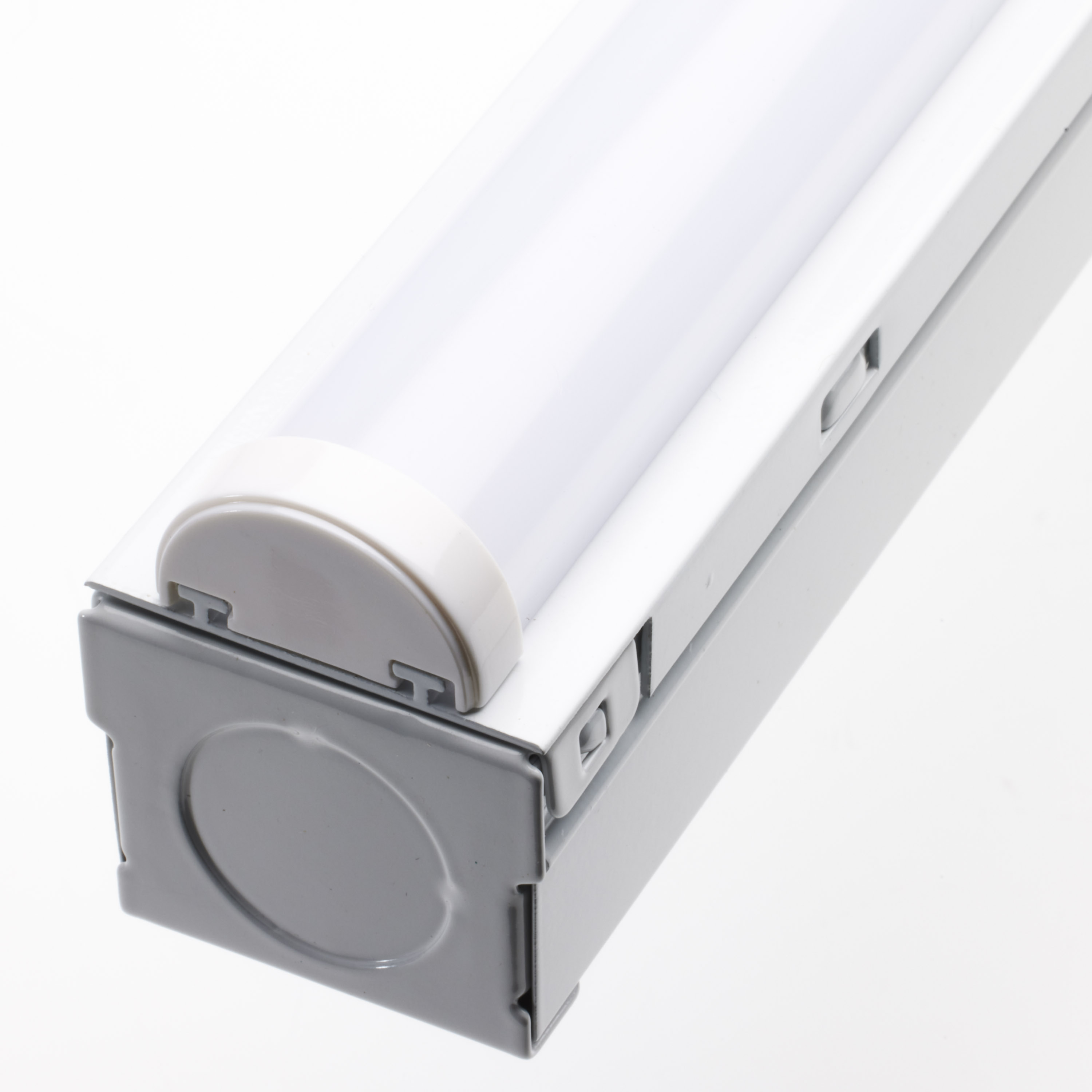2FT LED STRIP LIGHT - 65-1100