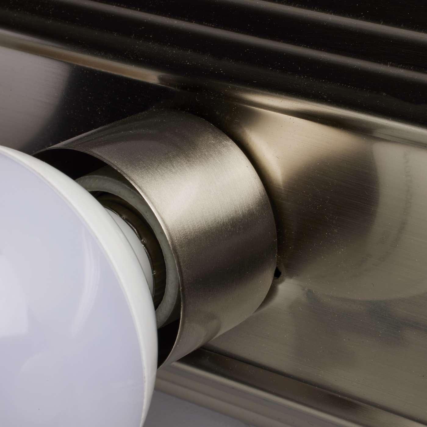 3 LT 18" RACETRACK VANITY - 60-300