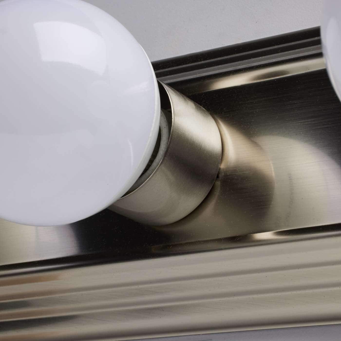 3 LT 18" RACETRACK VANITY - 60-300