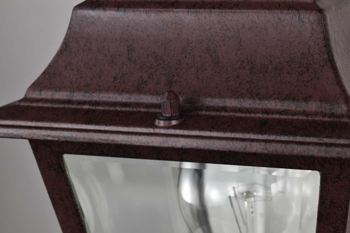 BRITON 1 LT 14" POST LANTERN - 60-547