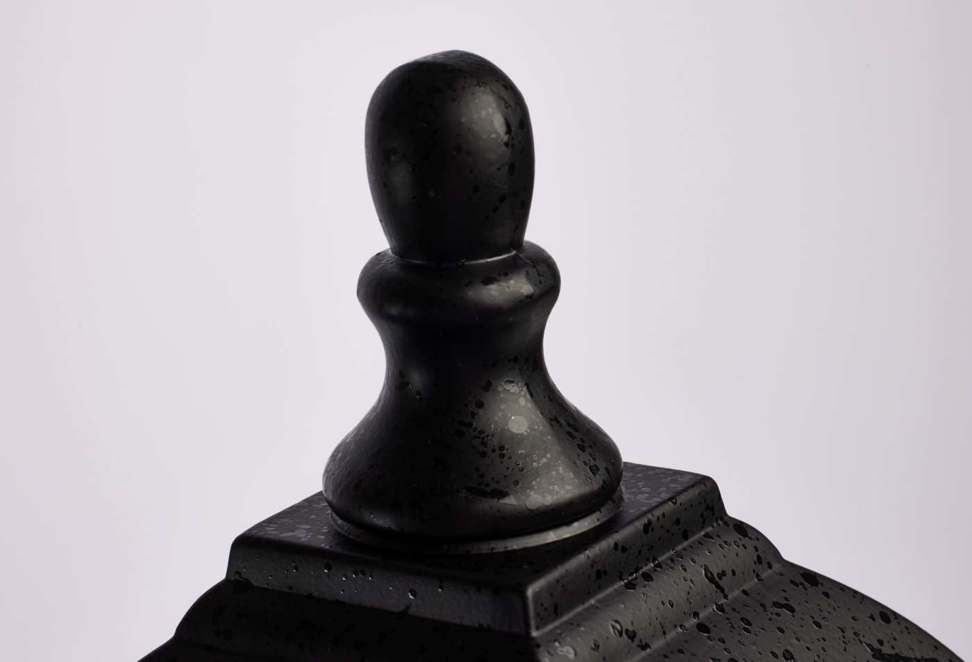 BRITON 1 LT 14" POST LANTERN - 60-548