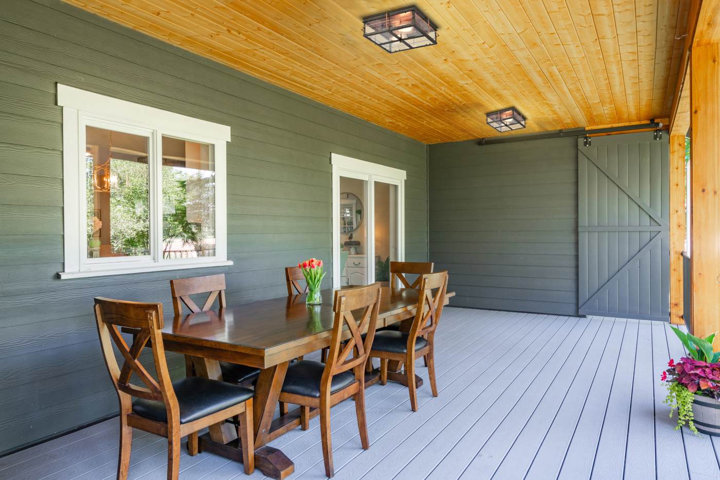 HOWELL 2 LT OUTDOOR FLUSH - 60-5834