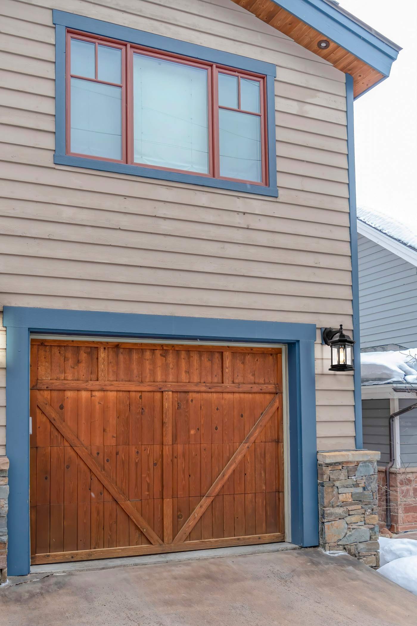 HOPKINS 1LT OUTDOOR LG WALL - 60-6118