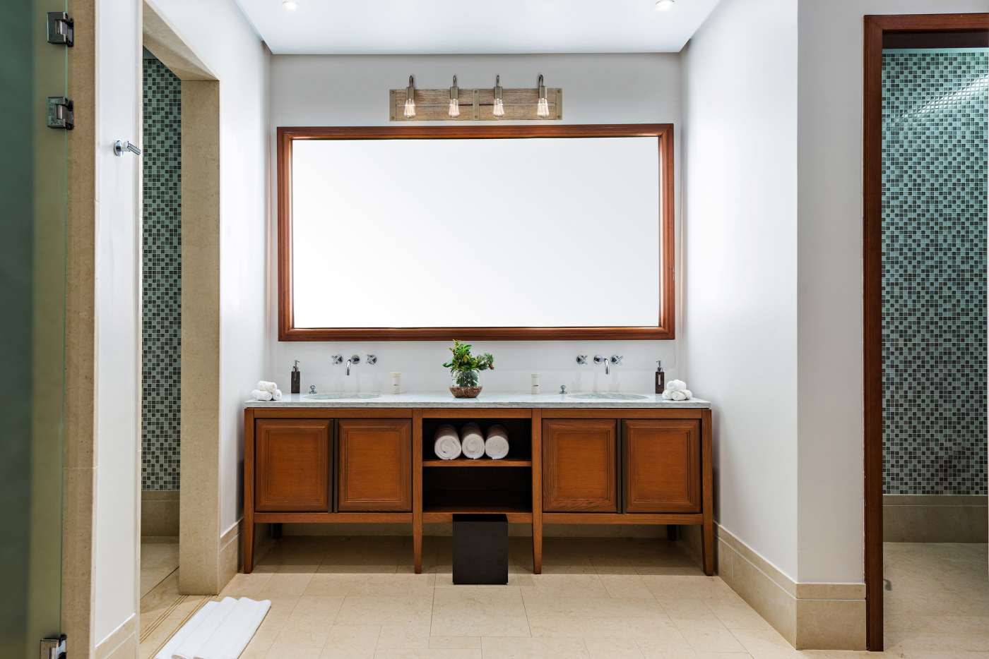 WINCHESTER 4 LIGHT VANITY - 60-6430