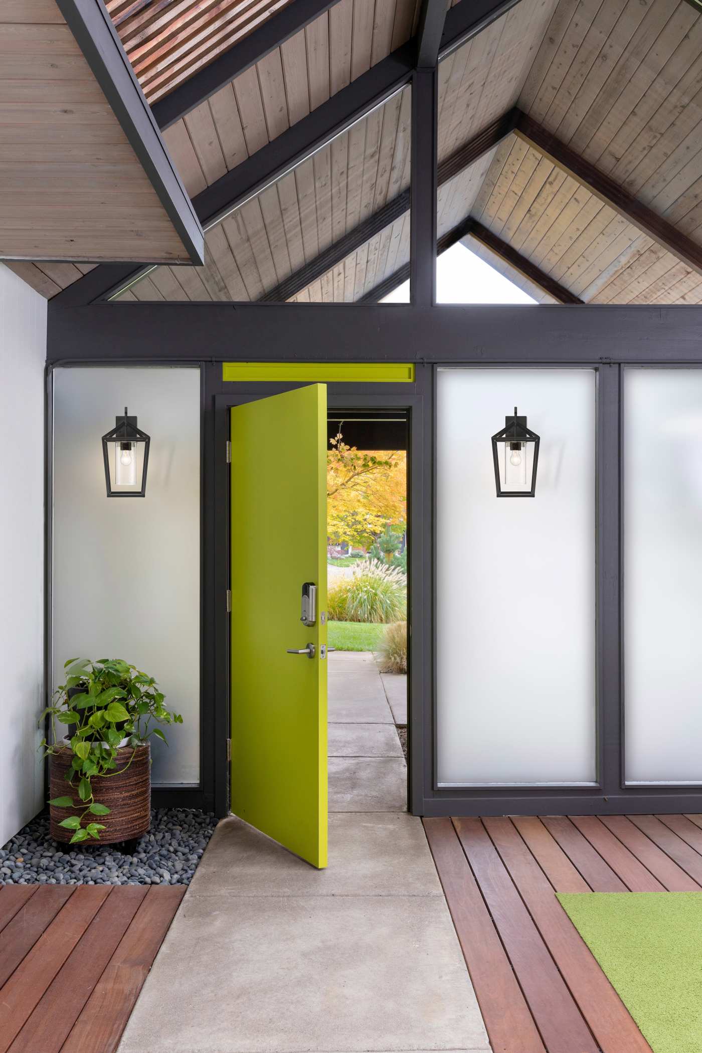 HOPEWELL 1 LT LARGE LANTERN - 60-6593