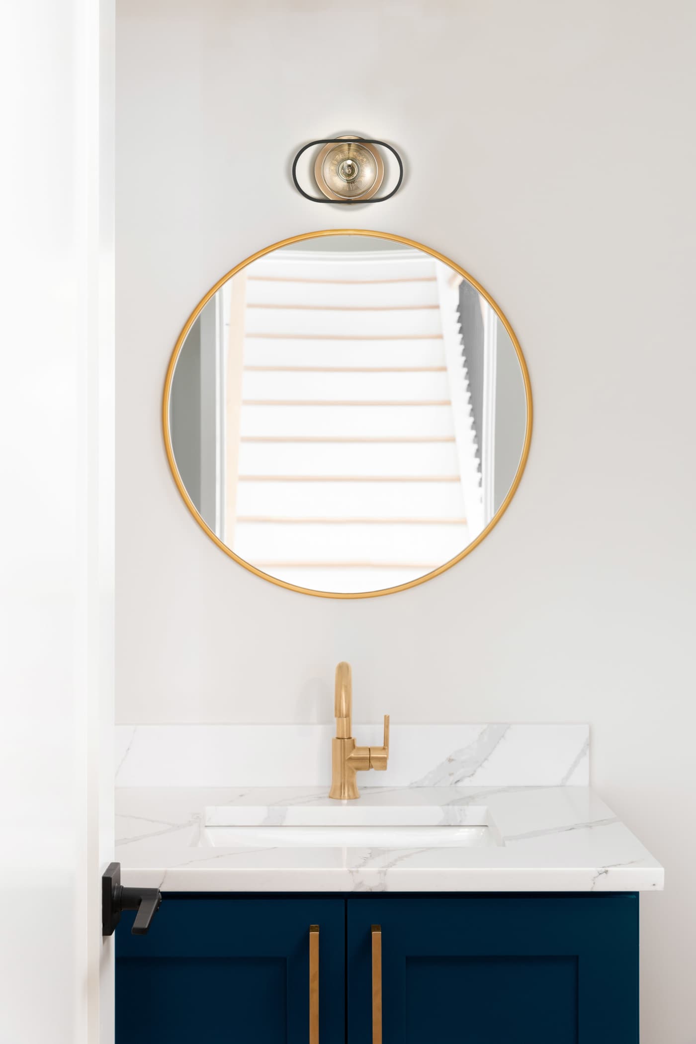 CHASSIS 1 LIGHT WALL SCONCE - 60-6651