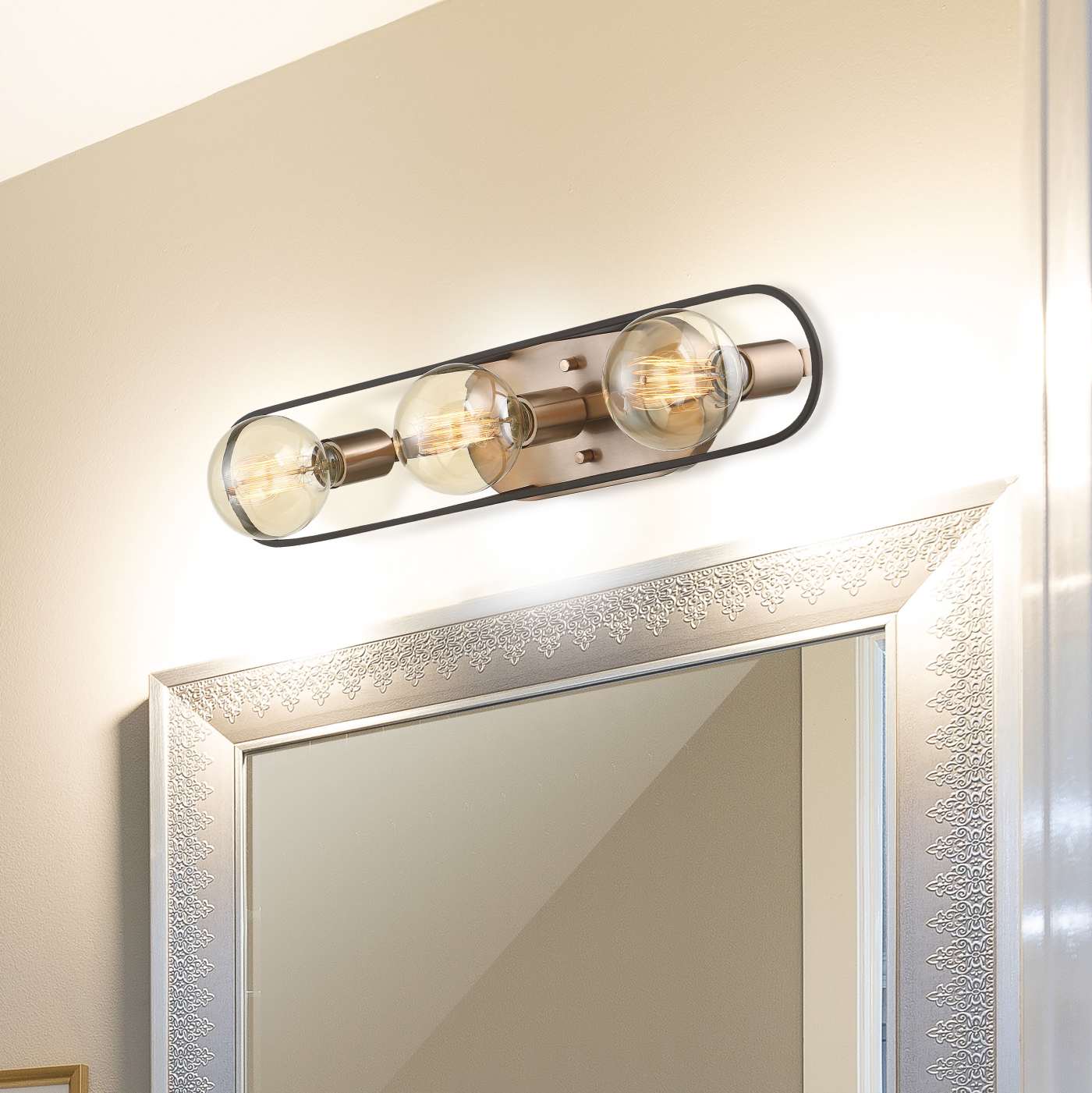 CHASSIS 3 LIGHT VANITY - 60-6653