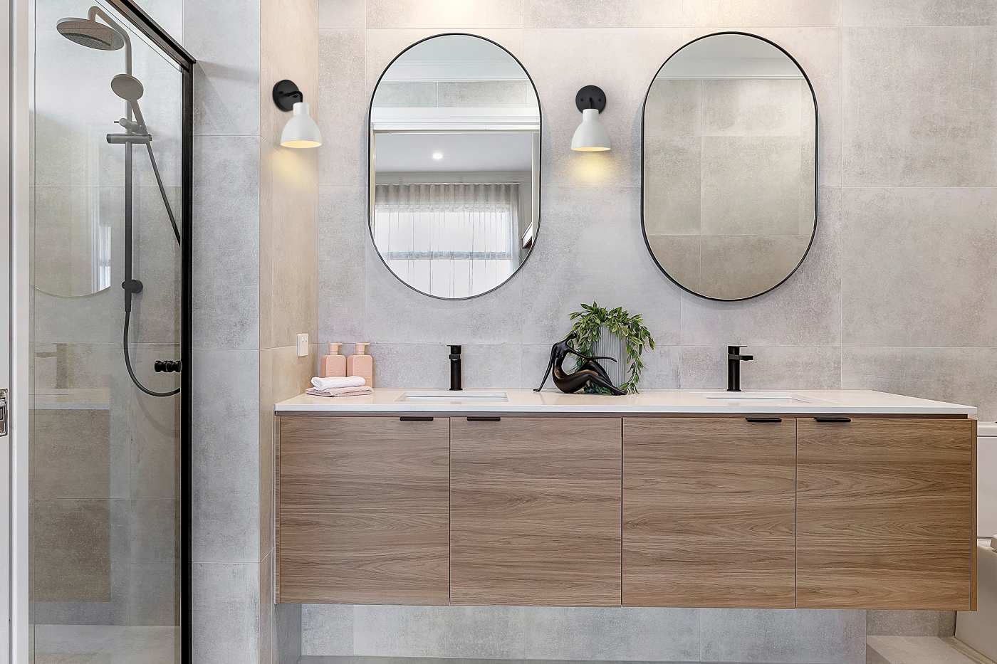 SLOAN 1 LIGHT VANITY - 60-6784