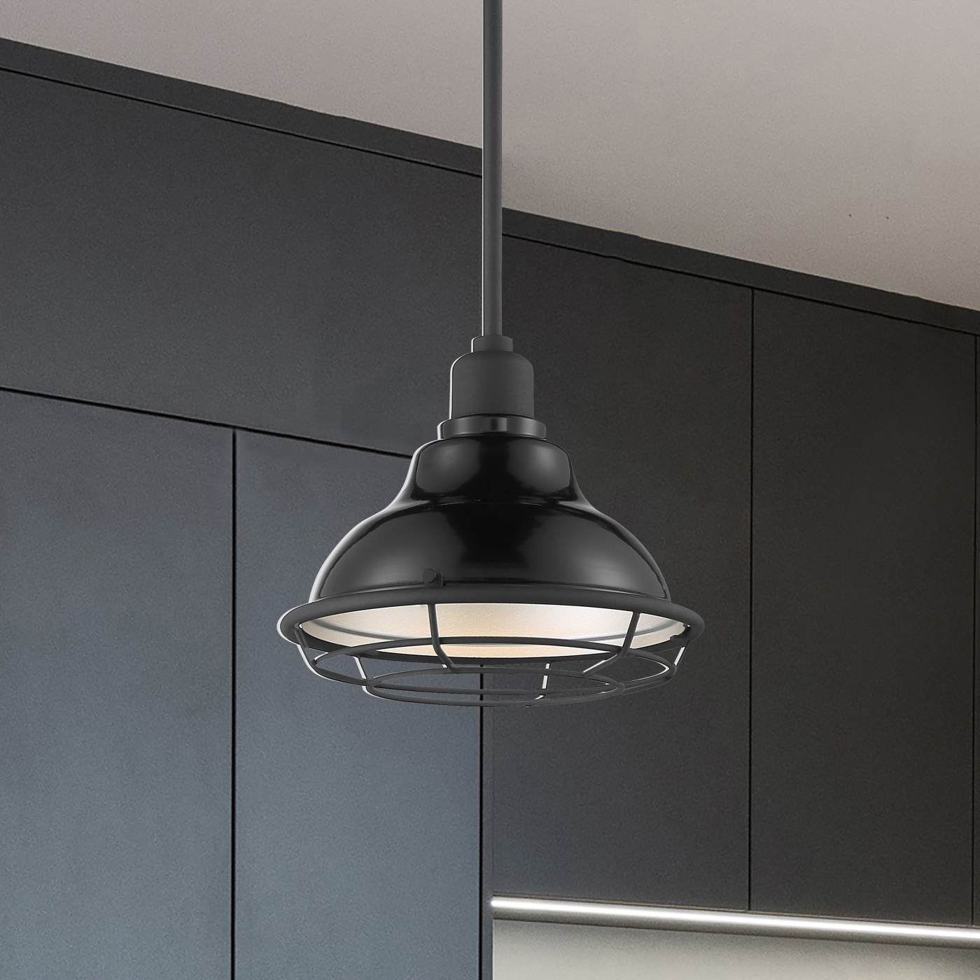 NEWBRIDGE 1LT SMALL PENDANT - 60-7003