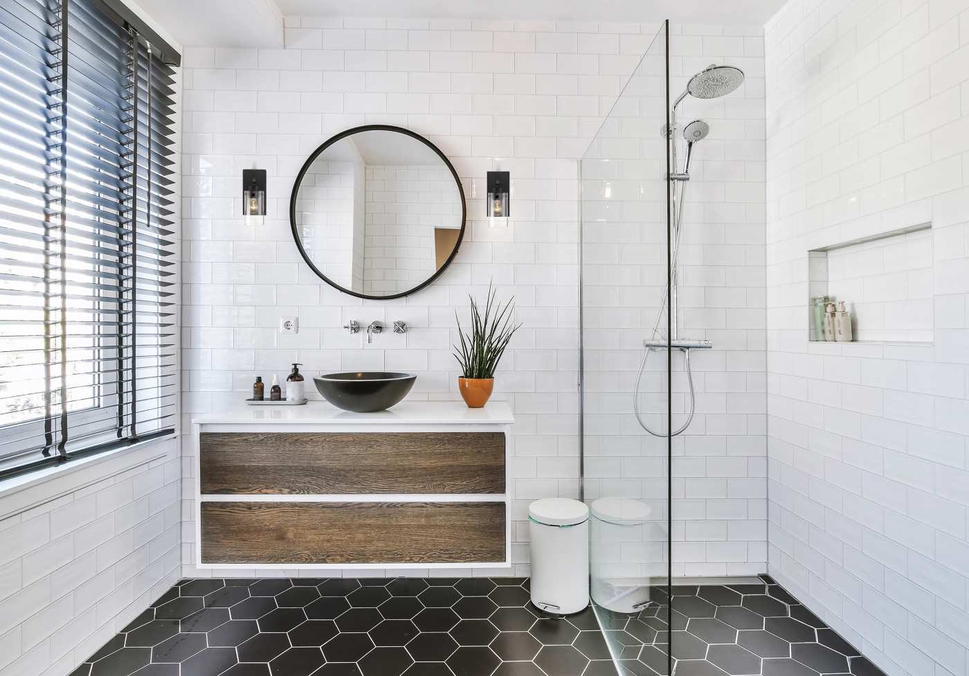 SOMMERSET 1 LIGHT VANITY - 60-7271