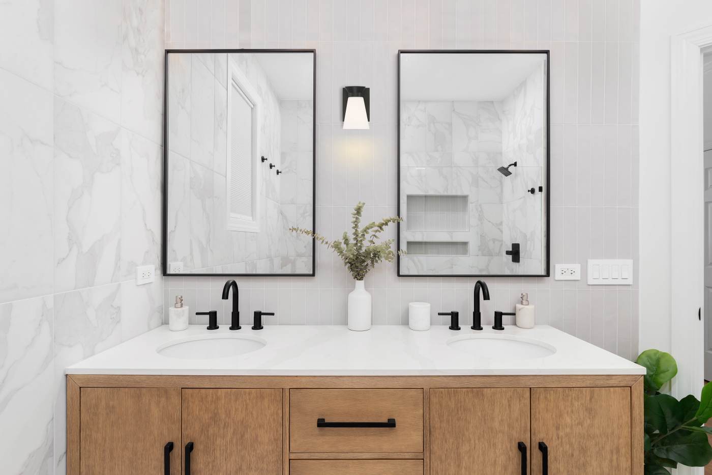 CALETA 1 LIGHT WALL SCONCE - 60-7311