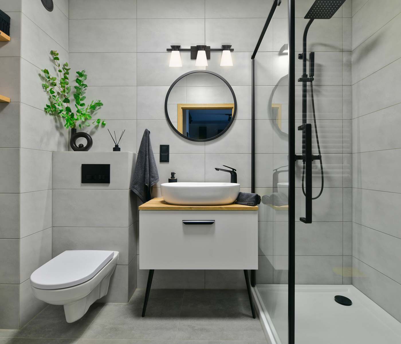 CALETA 3 LIGHT VANITY - 60-7313