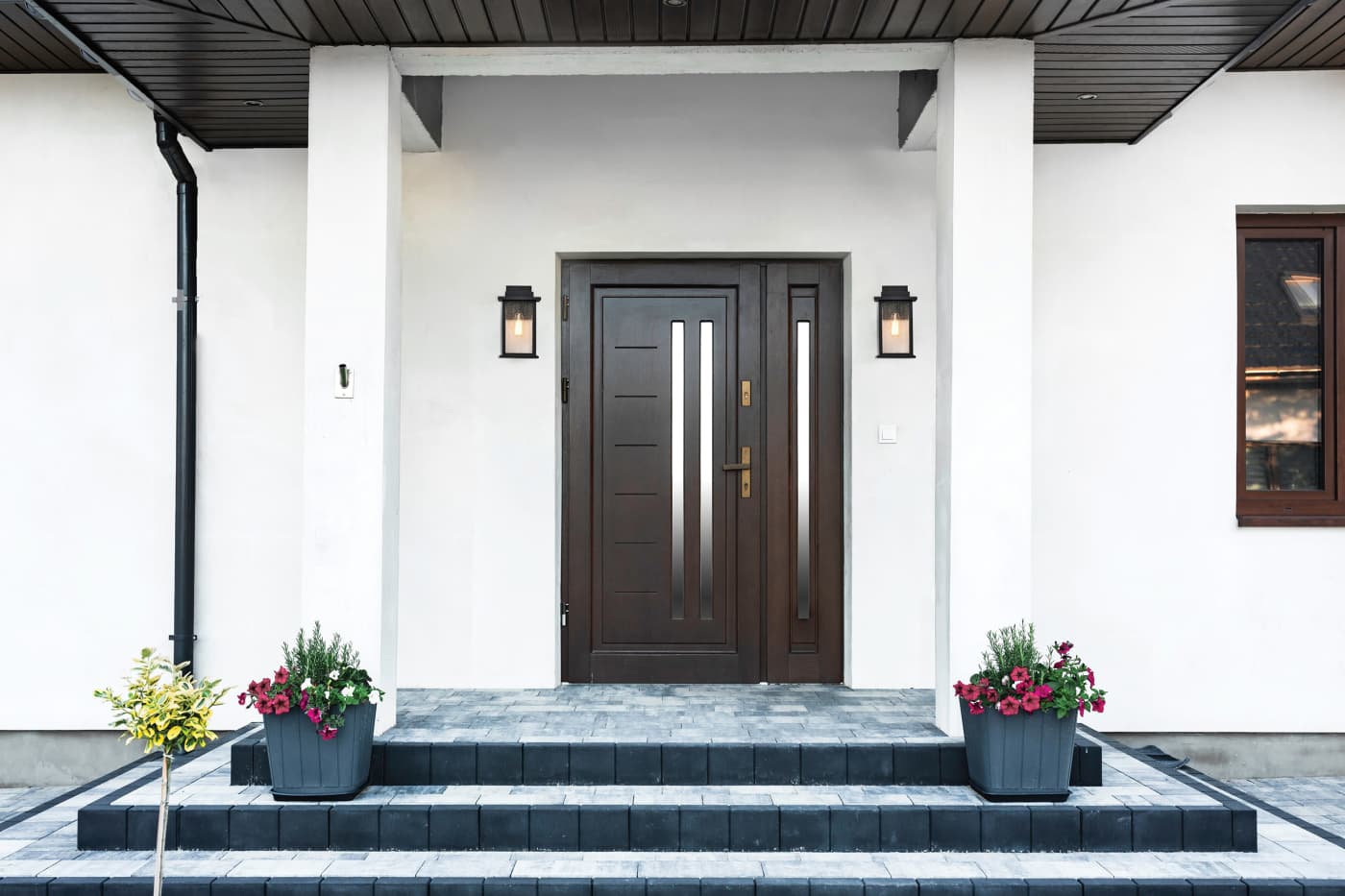 SULLIVAN 1 LT MED WALL LANTERN - 60-7375