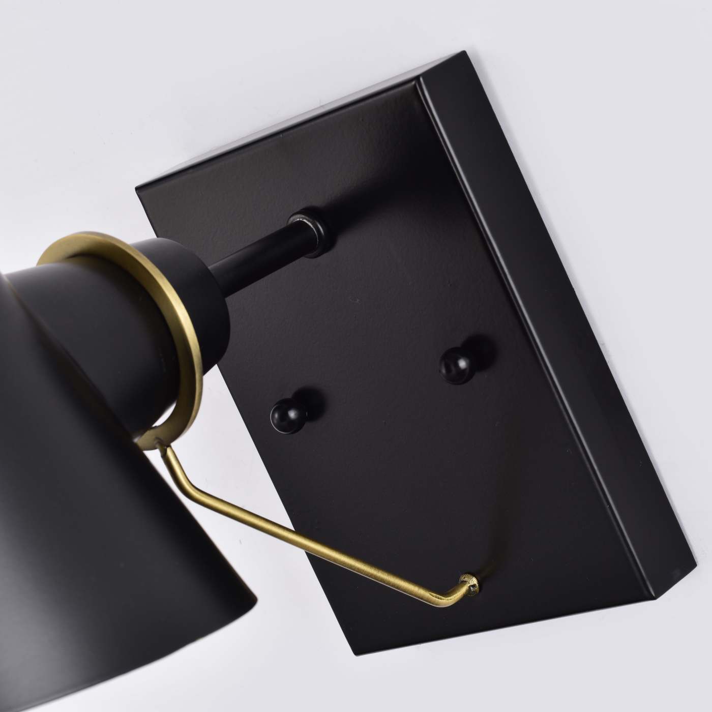 BAXTER 1 LIGHT VANITY - 60-7381