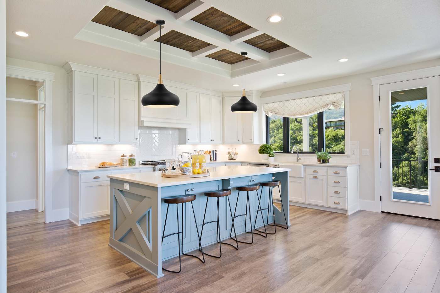 PHOENIX 1 LIGHT LARGE PENDANT - 60-7517