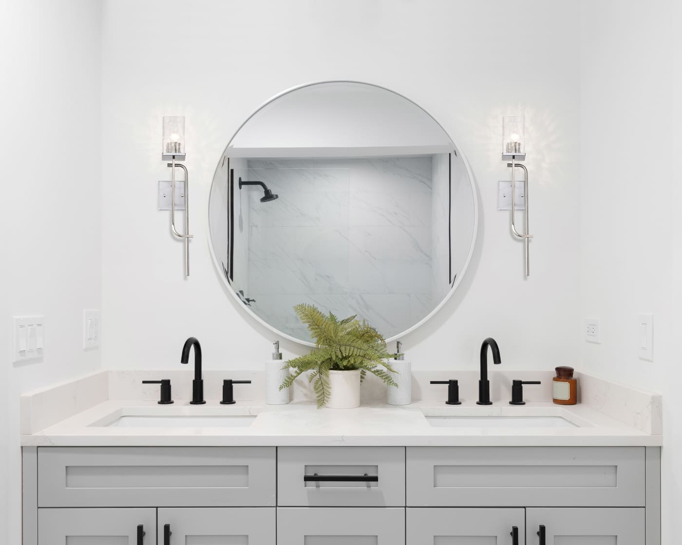 TERRACE 1 LIGHT WALL SCONCE - 60-7747