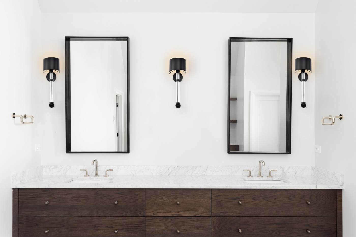 TEAGON 1 LIGHT WALL SCONCE - 60-7756