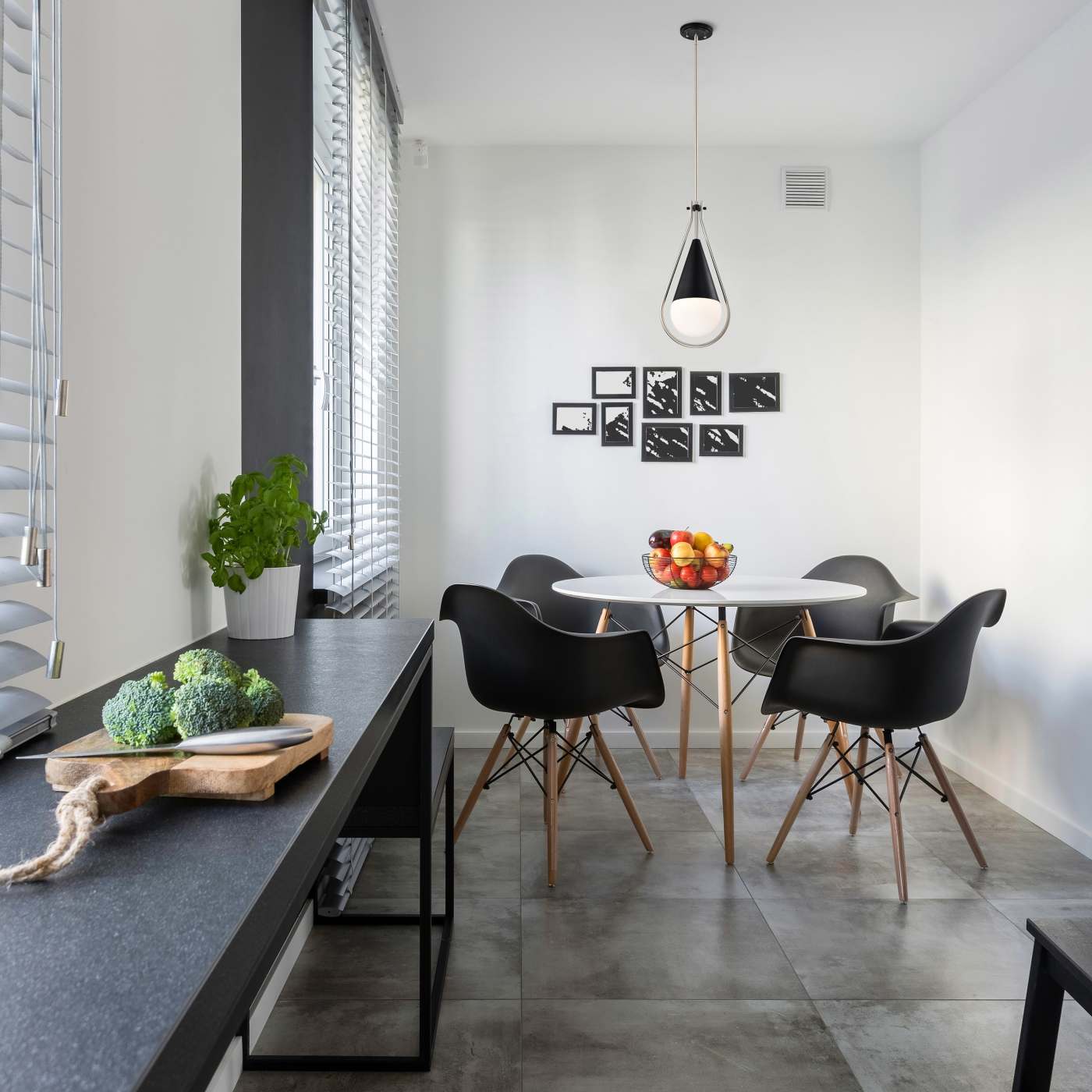 ADMIRAL 1 LIGHT 10" PENDANT - 60-7913