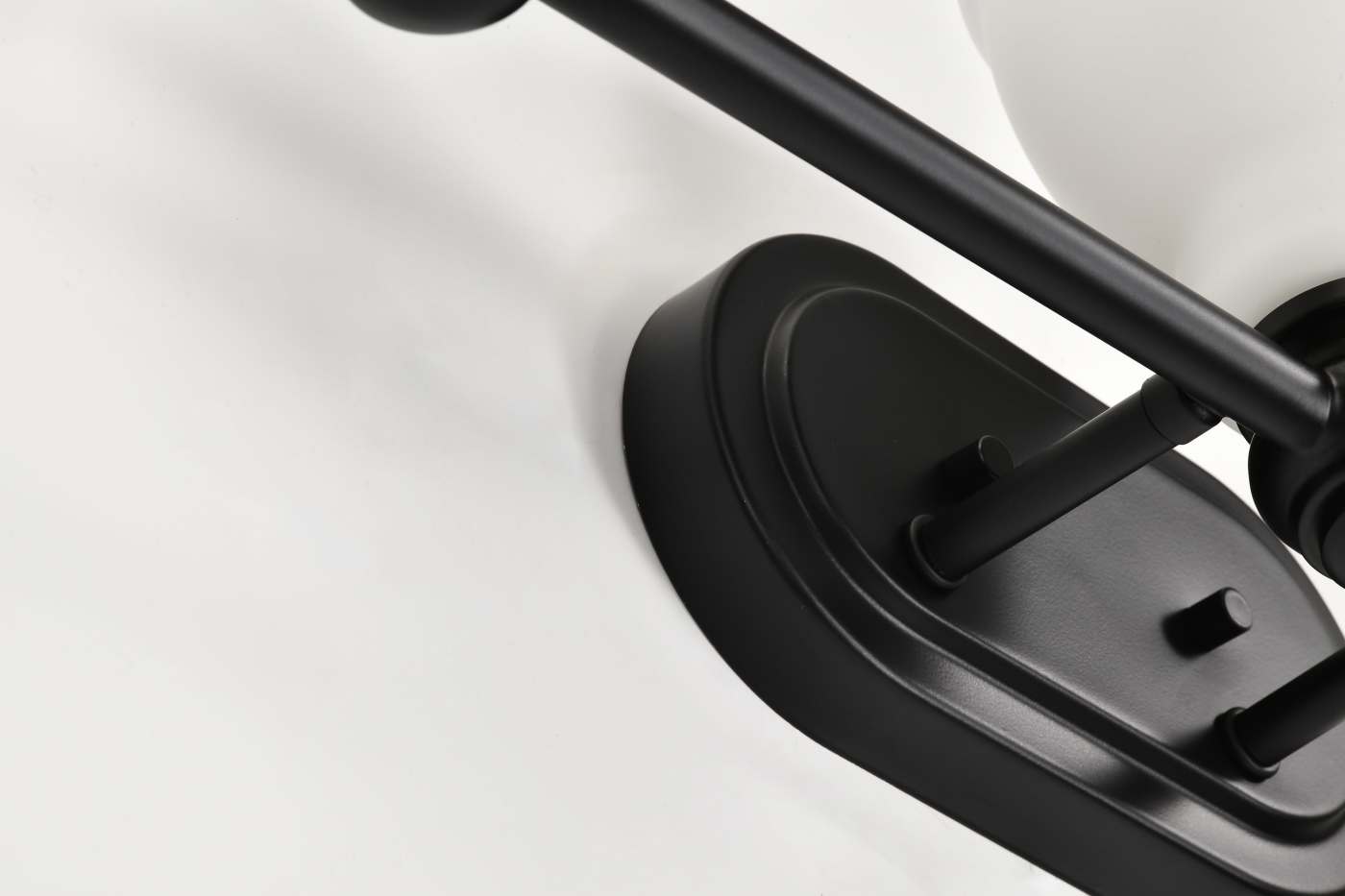 RUSSEL 3 LIGHT VANITY - 60-8023