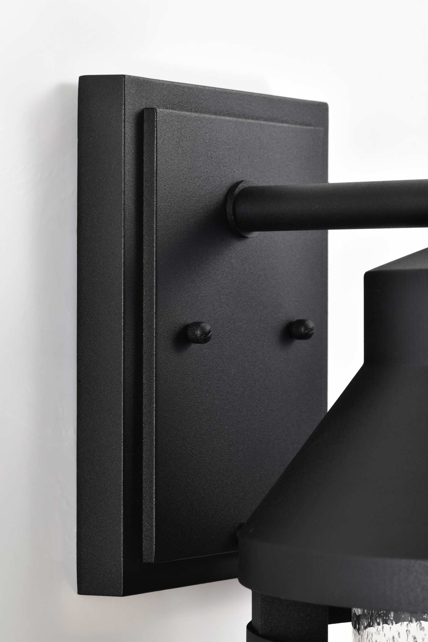 WILTON 1 LIGHT LG WALL LANTERN - 60-8103