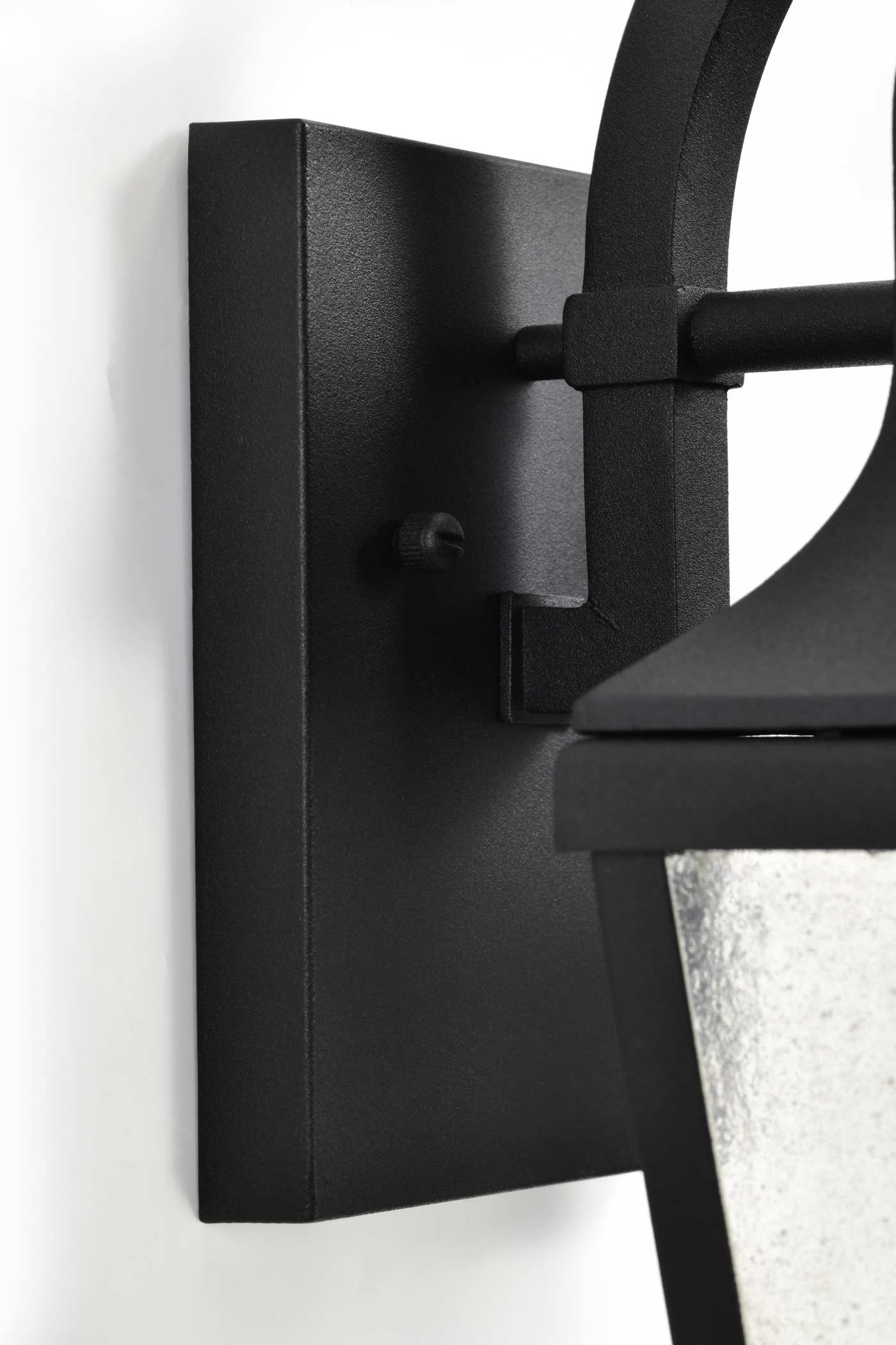 LAWRENCE 1 LT MD WALL LANTERN - 60-8132