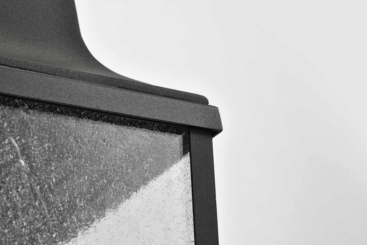 LAWRENCE 1 LT LG WALL LANTERN - 60-8133