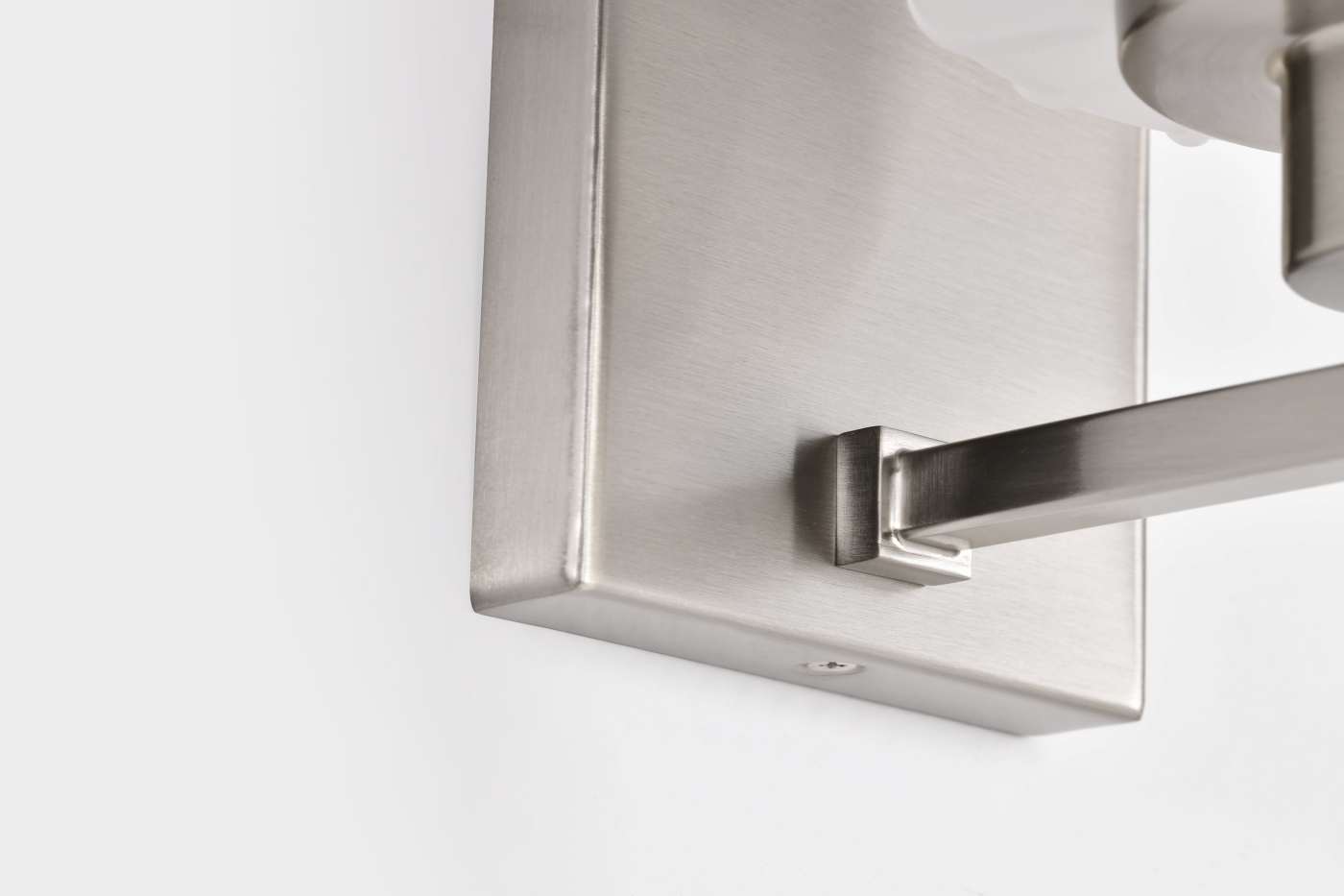 LUNE 1 LIGHT VANITY - 60-8221