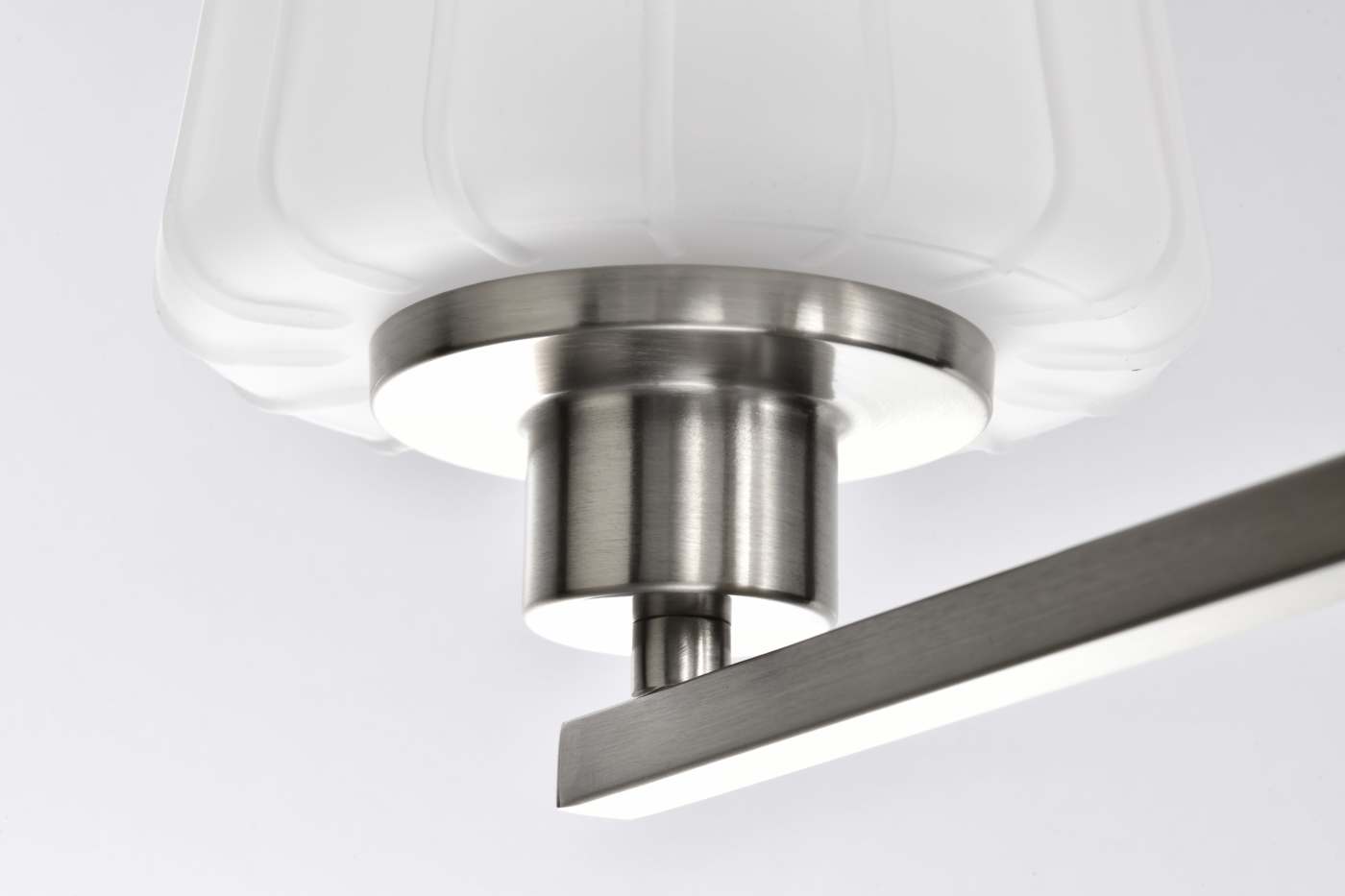 LUNE 5 LIGHT CHANDELIER - 60-8225