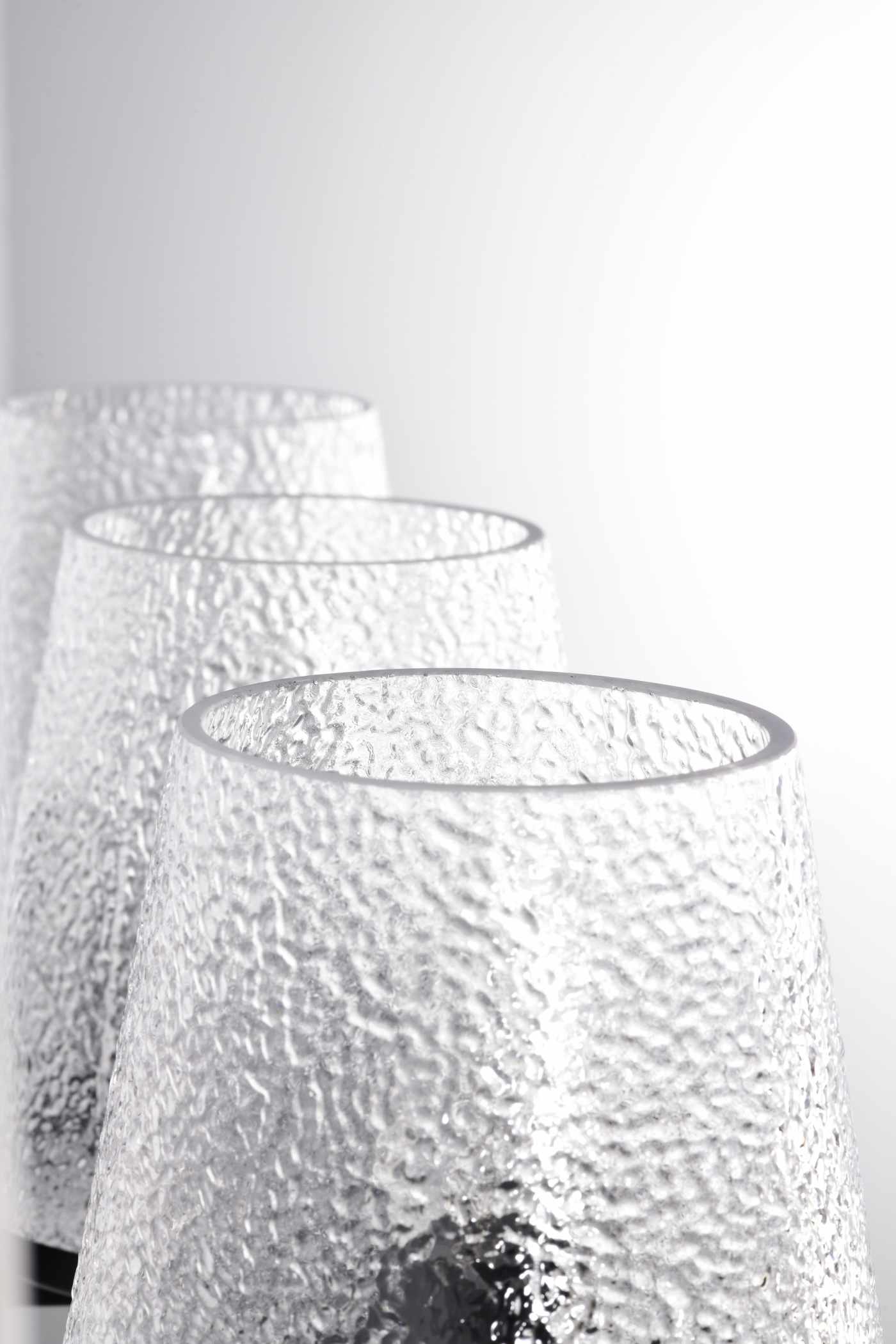 VALENTINE 3 LIGHT VANTIY - 60-8253