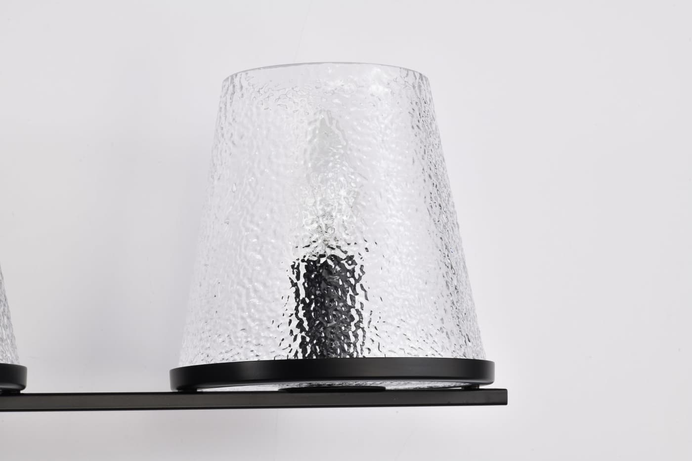 VALENTINE 3 LIGHT VANTIY - 60-8253