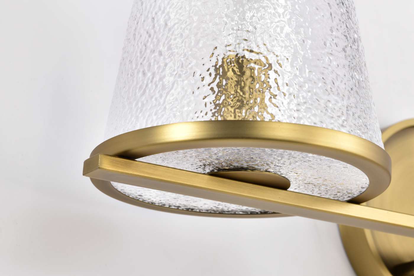 VALENTINE 3 LIGHT VANTIY - 60-8263