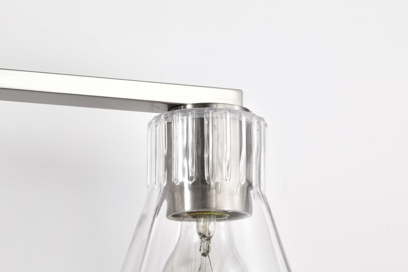 GIANNA 3 LIGHT VANITY - 60-8333