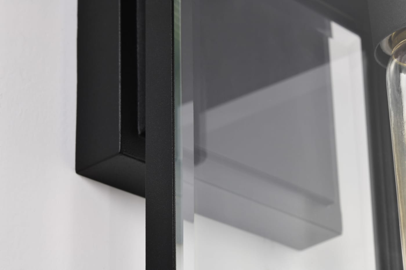 LUCA SMALL OUTDOOR LANTERN - 60-8510