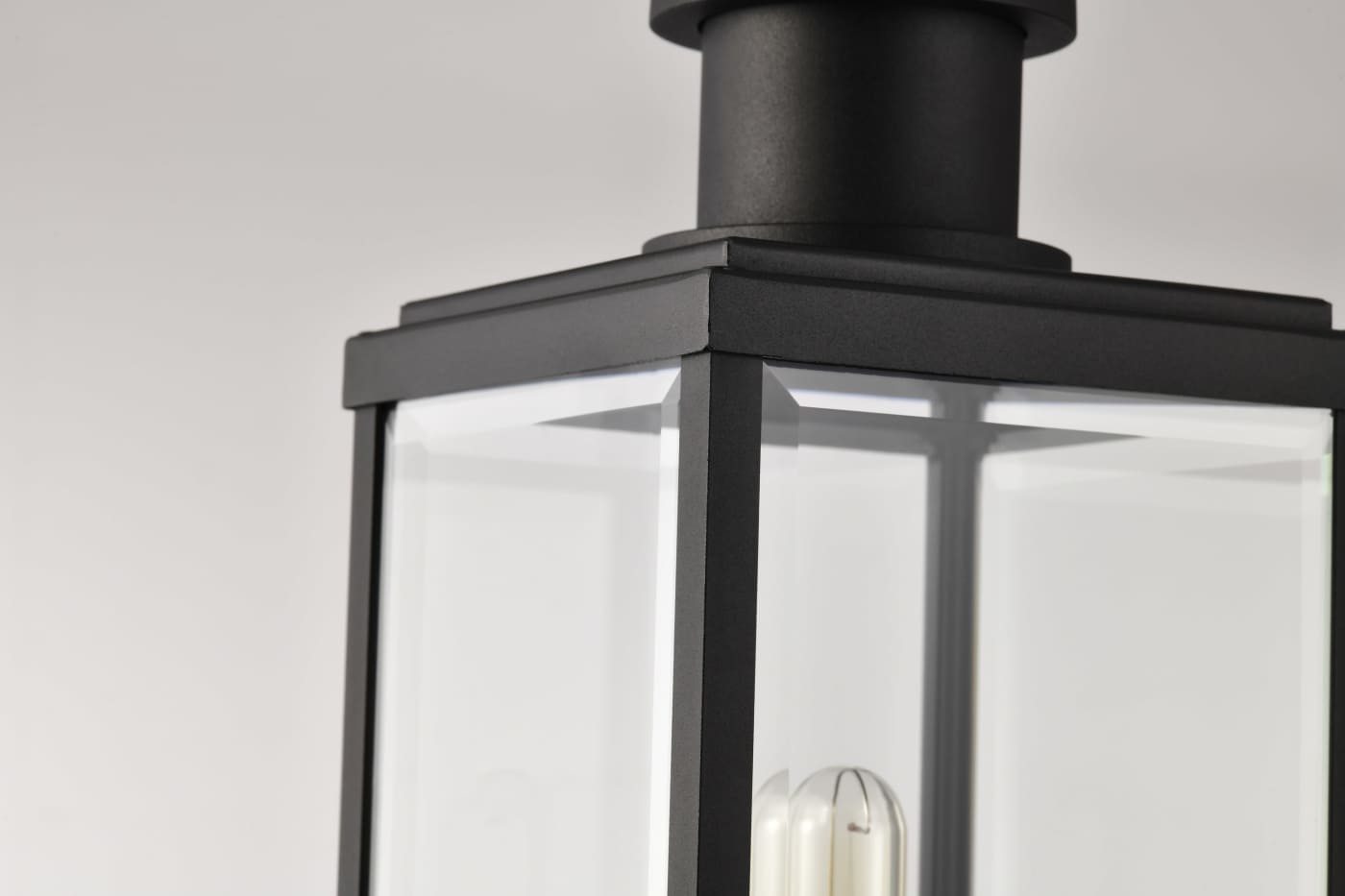 LUCA OUTDOOR POST LANTERN - 60-8513