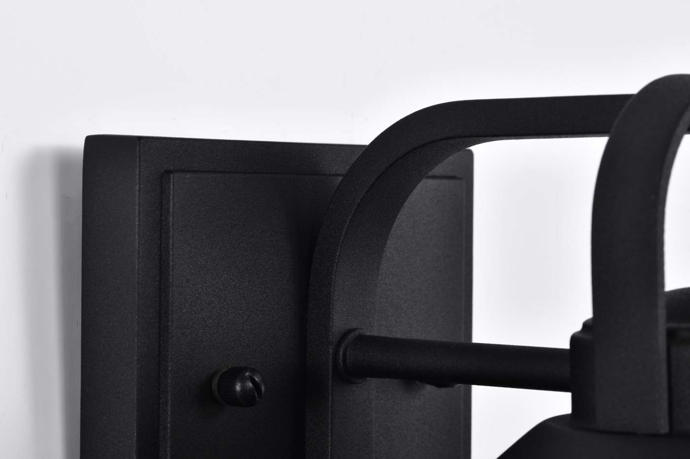 RIDGE MED OUTDOOR LANTERN BLK - 60-8541