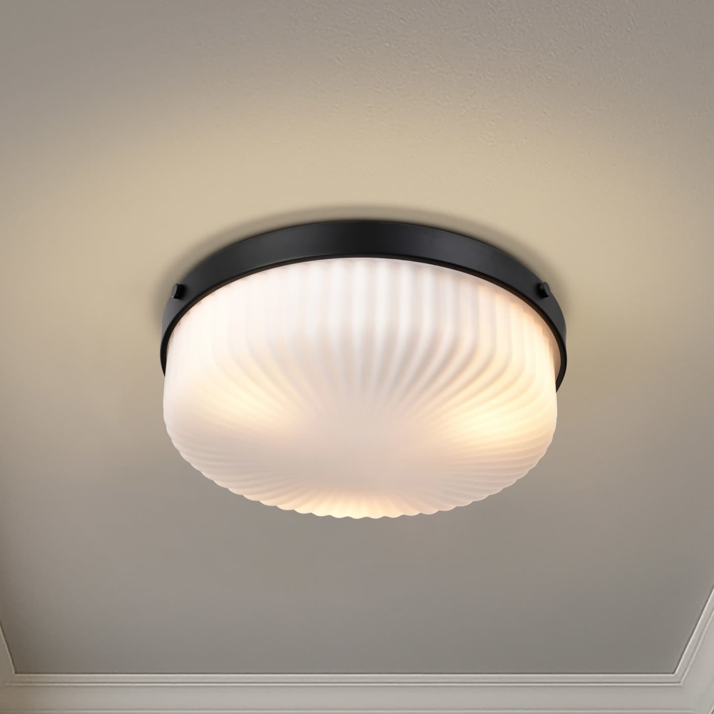 SOLARA FLUSH MOUNT - 60-8648