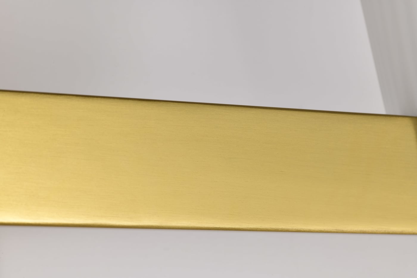 ROYALE 3 LIGHT VANITY - 60-8723