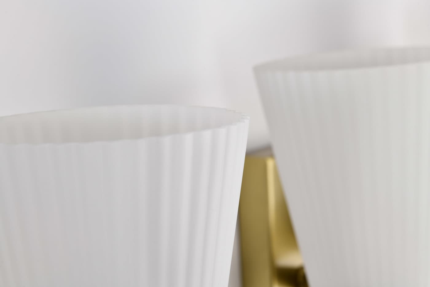 ROYALE 4 LIGHT VANITY - 60-8724