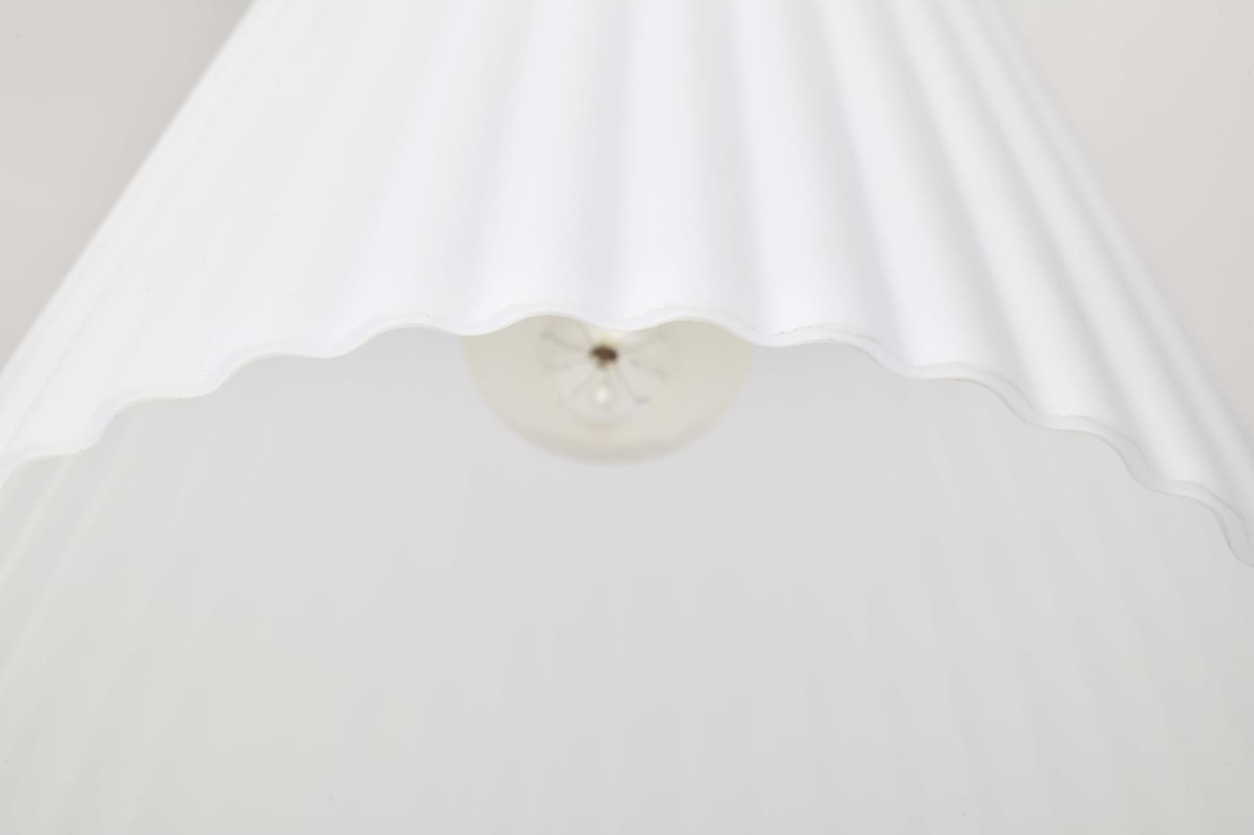 ROYALE LARGE PENDANT - 60-8728