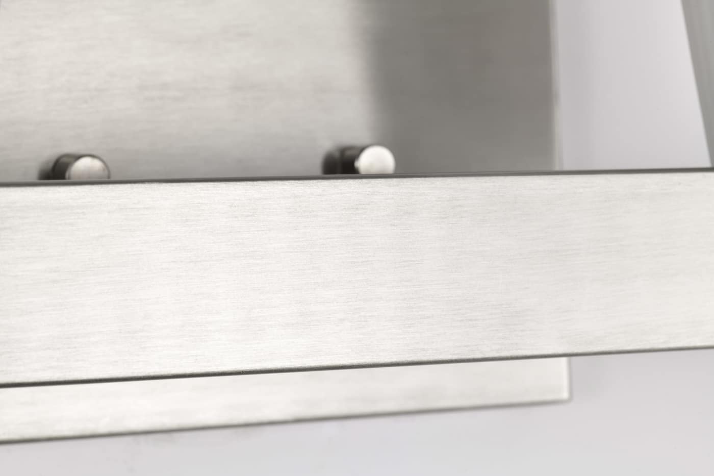 ROYALE 2 LIGHT VANITY - 60-8732