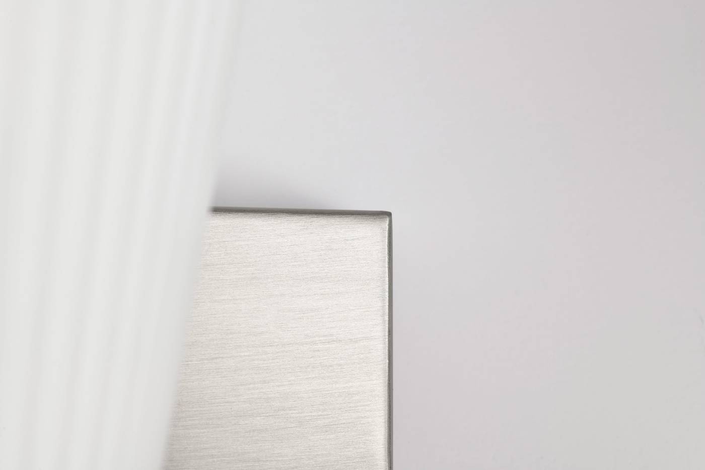 ROYALE 3 LIGHT VANITY - 60-8733