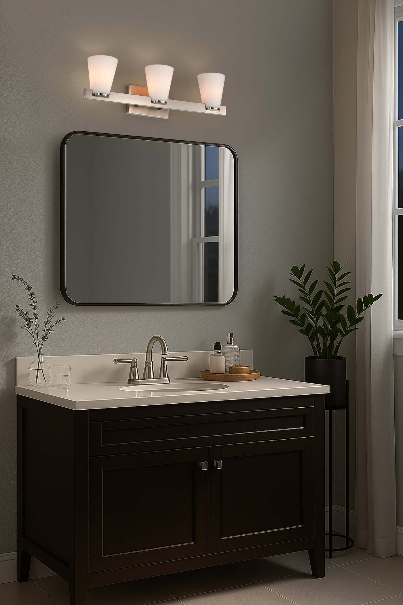 ROYALE 3 LIGHT VANITY - 60-8733