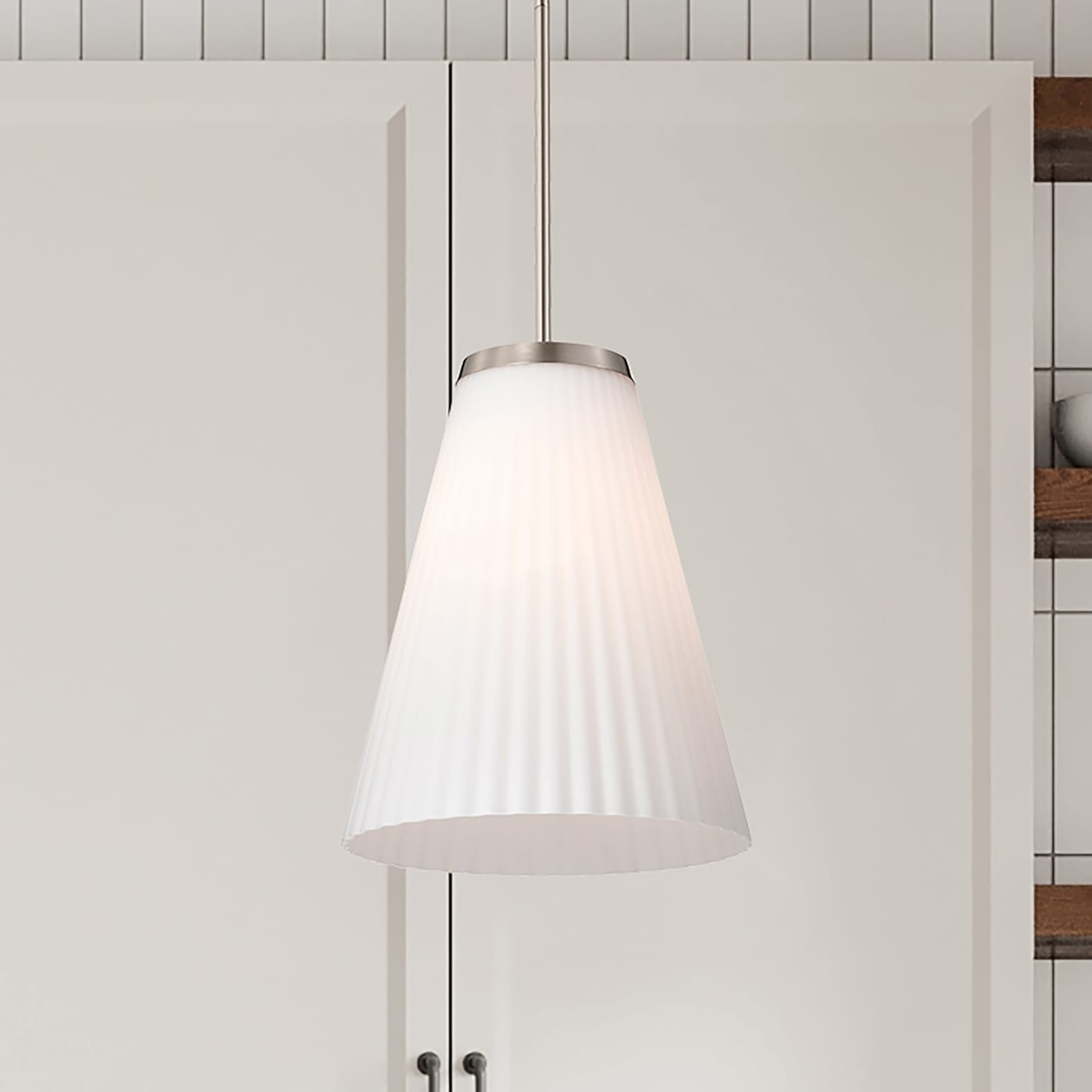 ROYALE LARGE PENDANT - 60-8738