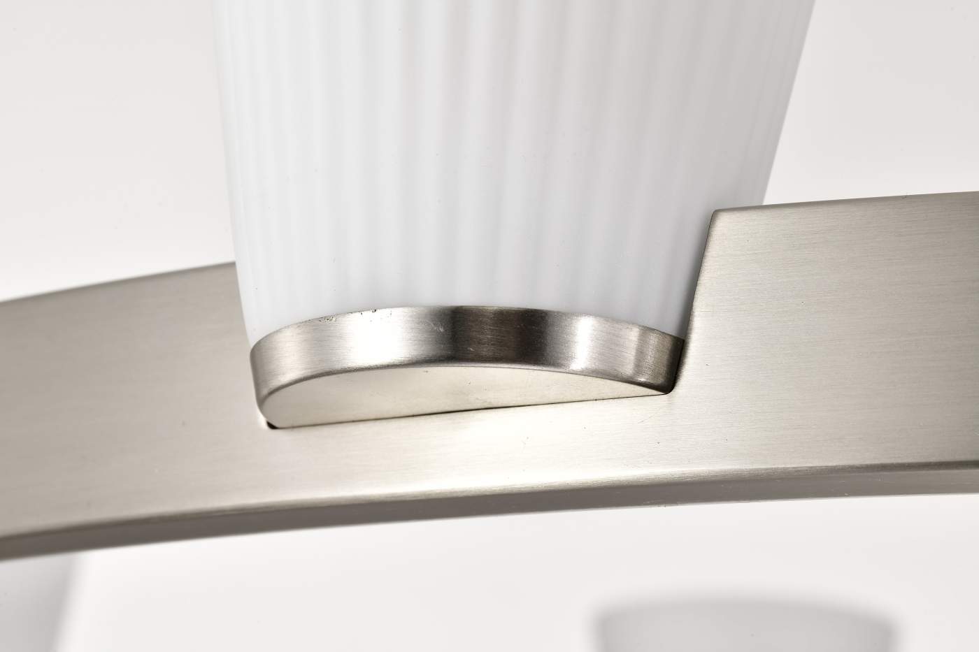 ROYALE 8 LIGHT CHANDELIER - 60-8739