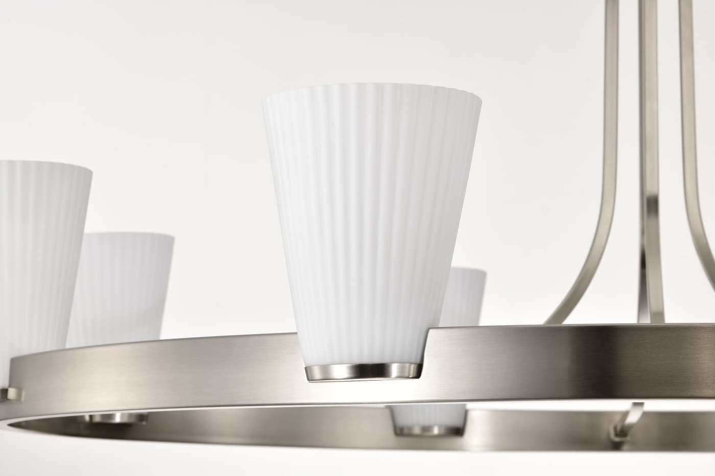 ROYALE 8 LIGHT CHANDELIER - 60-8739